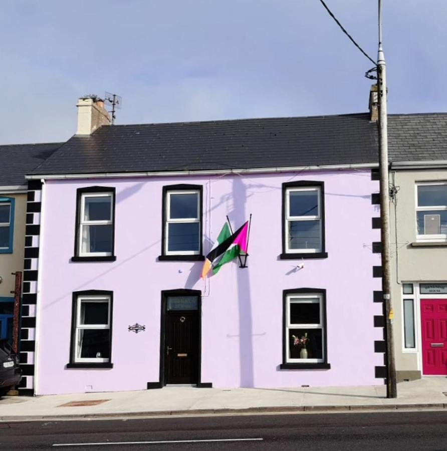 Liberty House - Bundoran Seaside Family & Surfers Holiday home *